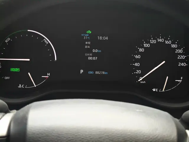 Toyota Sienna — Фото автомобиля 9