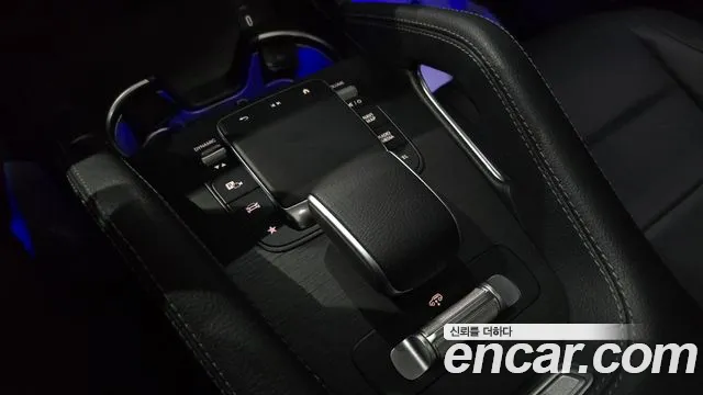 Mercedes-Benz GLE-Class — Фото автомобиля 25