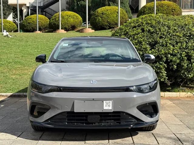 Leapmotor Lafa 5 — Фото автомобиля 2