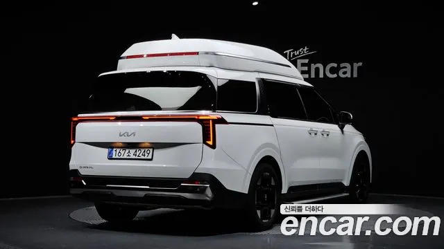 Kia Canival Новый Carnival 4 поколение Дизель 9 мест Hi-Limousine — Фото автомобиля 2