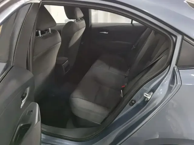 Toyota Corolla 2021 Hybrid 1.8L E-CVT Pioneer Edition — Фото автомобиля 15