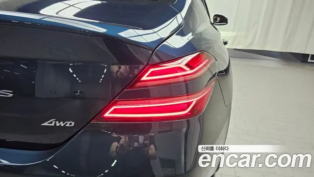Genesis G70 — Фото автомобиля 23
