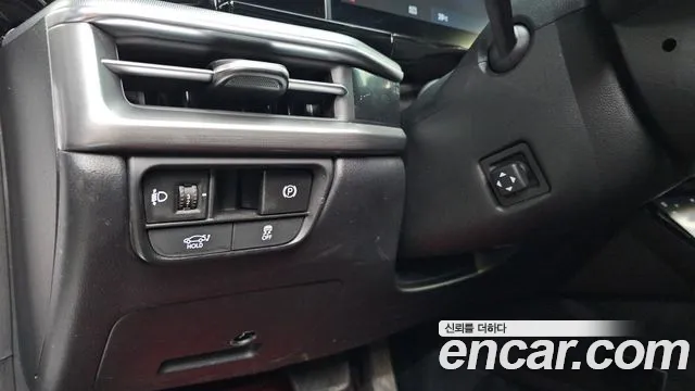 Hyundai Grandeur Grandeur (GN7) 3.5 LPG 2WD (Такси) — Фото автомобиля 13
