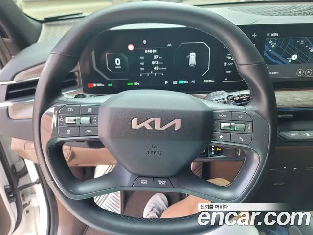 Kia EV9 — Фото автомобиля 8