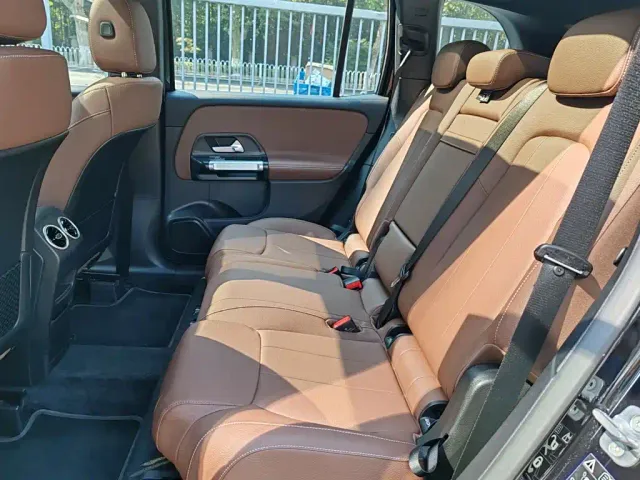 Mercedes-Benz GLB-Class — Фото автомобиля 11