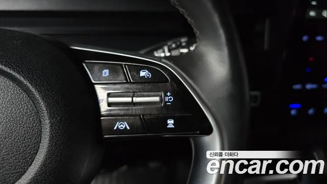 Hyundai Staria Staria 4WD Tourer 9 мест — Фото автомобиля 17