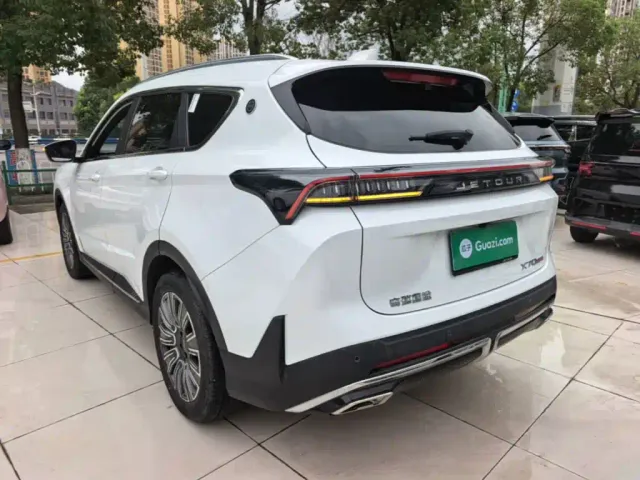 Jetour X70 Plus — Фото автомобиля 4