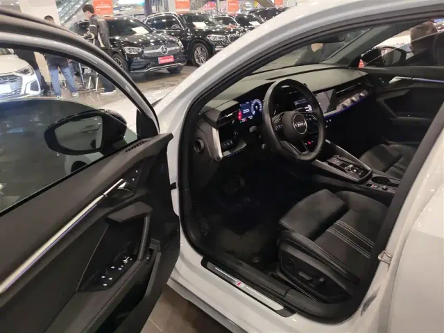 Audi A3 — Фото автомобиля 11
