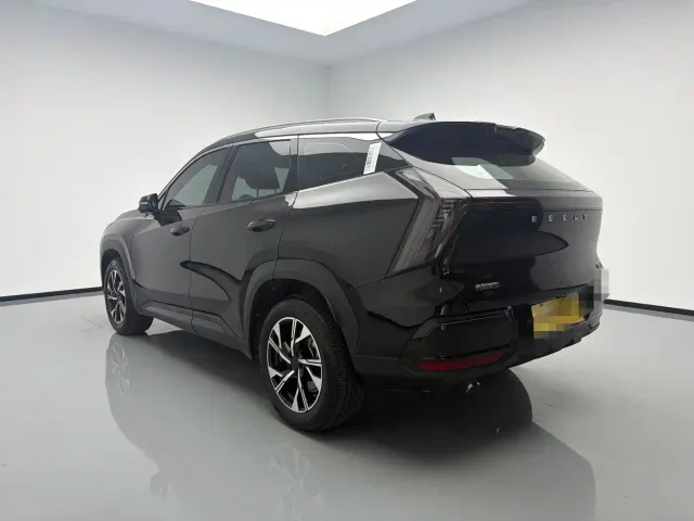 Geely Boyue L — Фото автомобиля 6