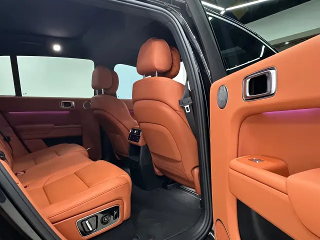 Li Auto L7 — Фото автомобиля 16