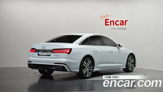 Audi A6 45 TFSI Premium — Фото автомобиля 2