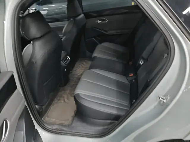BYD Qin L — Фото автомобиля 16