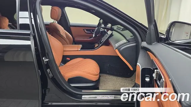 Mercedes-Benz S-Class S-класс W223 — Фото автомобиля 11