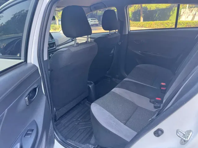 Toyota Vios FS — Фото автомобиля 11