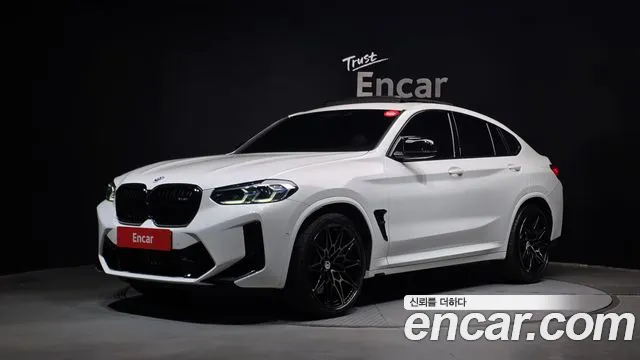 Фотография автомобиля — BMW X4 M G02
