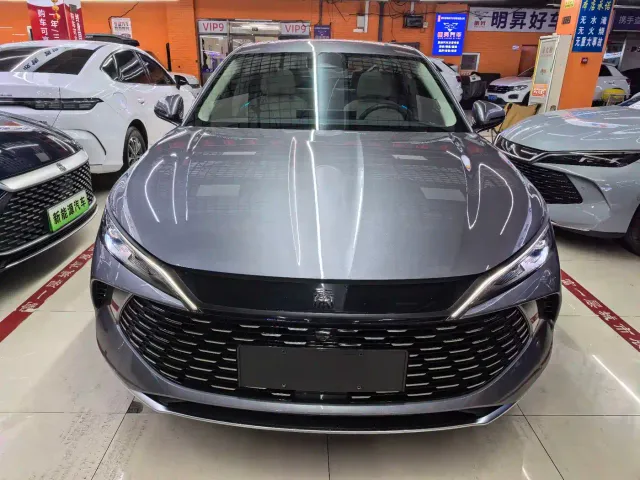 BYD Qin L 2024 DM-i 120KM Excellence Model — Фото автомобиля 2
