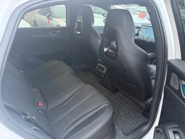 BYD Seal 06 — Фото автомобиля 7