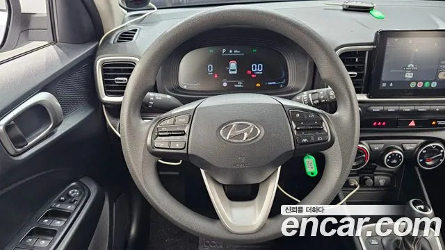 Hyundai Venue — Фото автомобиля 19