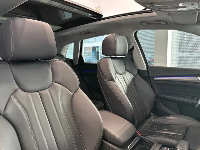 Audi Q5L — Фото автомобиля 12