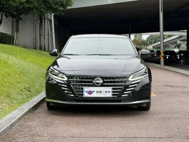 Nissan Teana — Фото автомобиля 2
