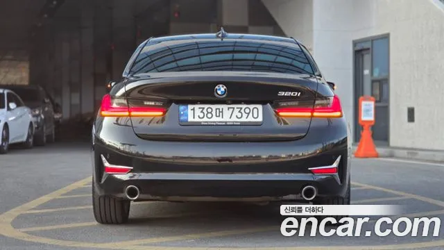 BMW 3-Series 3 серия (G20) 320i Luxury — Фото автомобиля 5