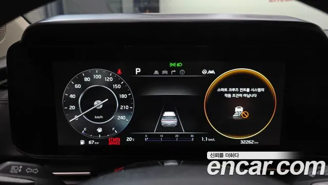 Kia Carnival Generation 4 — Фото автомобиля 8