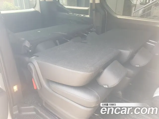 Hyundai Staria Staria Tourer 9 мест — Фото автомобиля 7