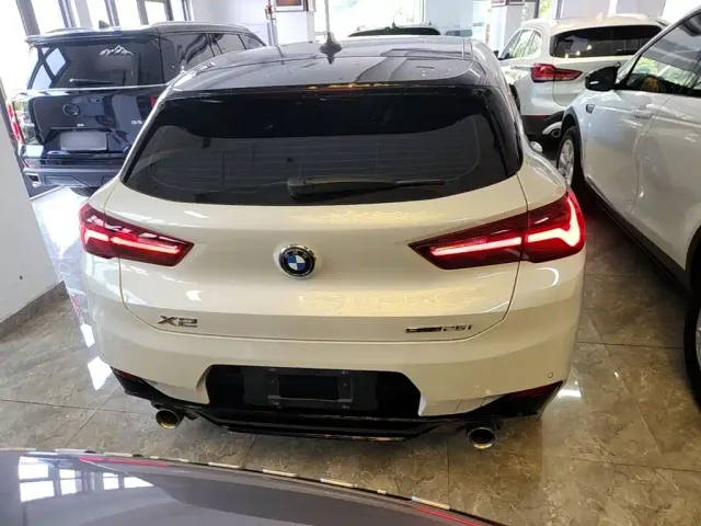 BMW X2 — Фото автомобиля 5