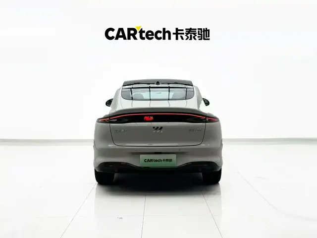 IM Motors LS6 — Фото автомобиля 21