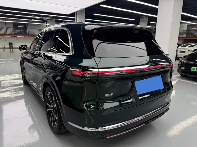 Aito M7 — Фото автомобиля 16