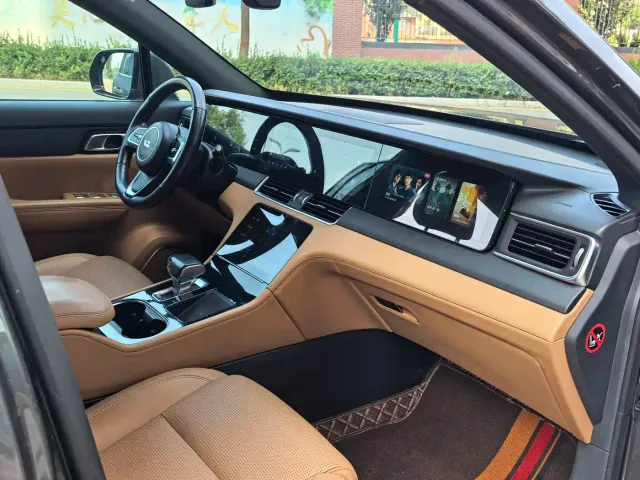 Li Auto Li ONE 2021 Extended Range 6-Seater — Фото автомобиля 5