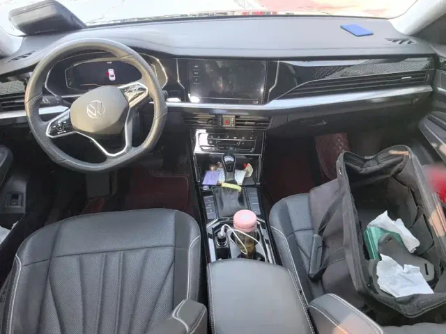 Volkswagen Passat — Фото автомобиля 5