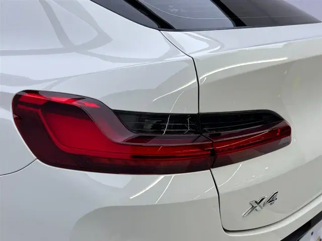 BMW X4 — Фото автомобиля 11