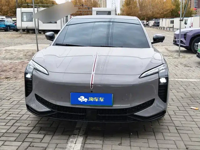 Hongqi EH7 — Фото автомобиля 2
