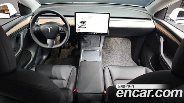 Tesla Model Y — Фото автомобиля 10