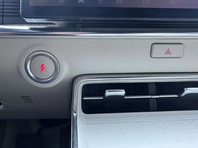 Toyota BoZhi 3X — Фото автомобиля 7