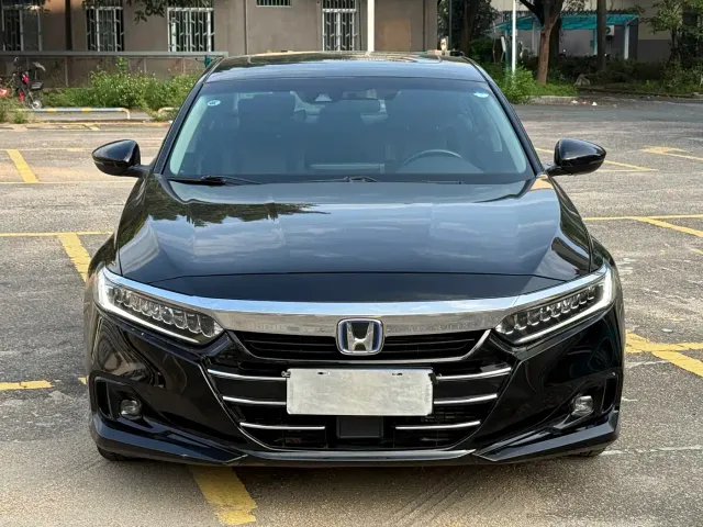 Honda Accord — Фото автомобиля 2
