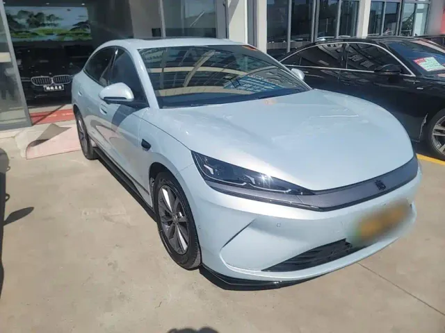 BYD Qin L — Фото автомобиля 3