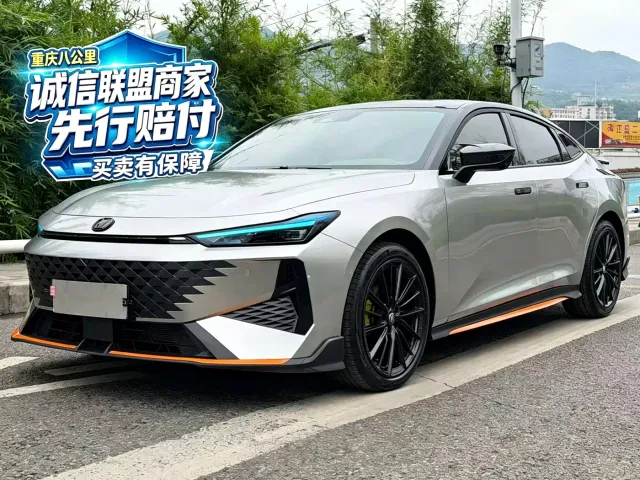 Фотография автомобиля — Changan UNI-V