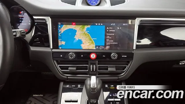 Porsche Macan Macan — Фото автомобиля 19