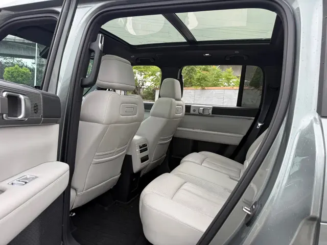 BYD FangChengBao Titanium 7 — Фото автомобиля 8