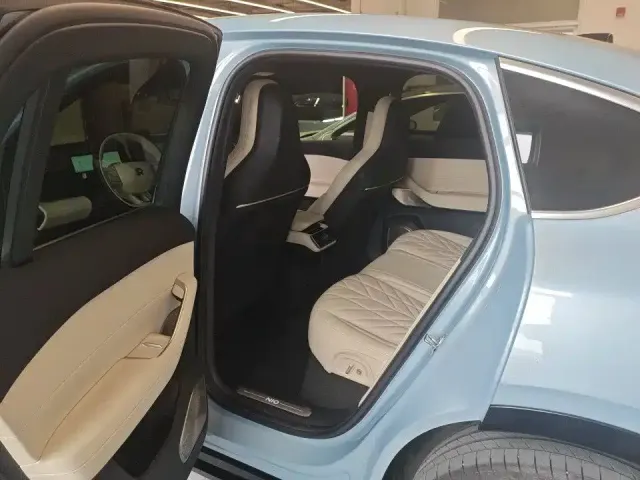NIO NIO EC6 2025 75kWh — Фото автомобиля 4