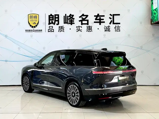 Nio ES8 — Фото автомобиля 4