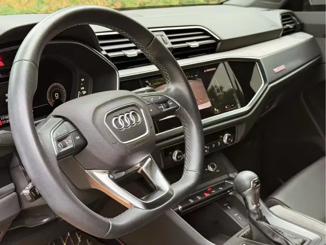 Audi Q3 — Фото автомобиля 14