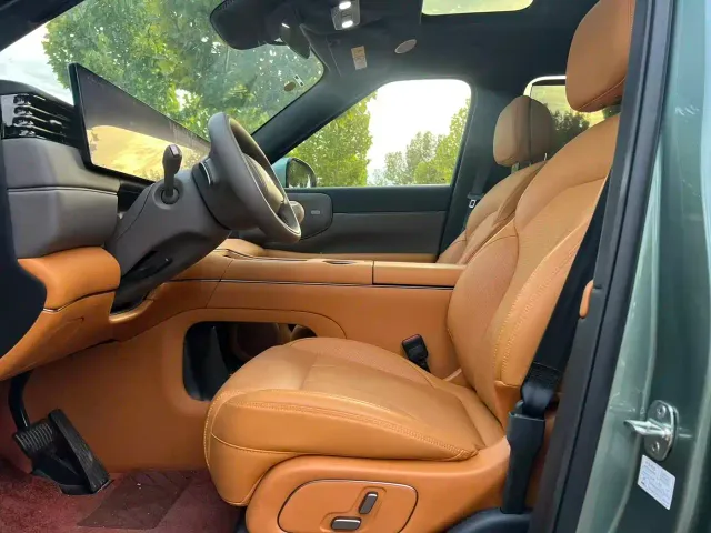 IM Motors LS8 — Фото автомобиля 7