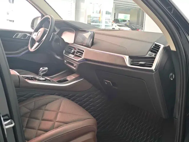 BMW X5 — Фото автомобиля 18