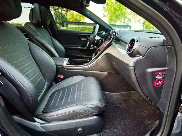 Mercedes-Benz C-Class — Фото автомобиля 6