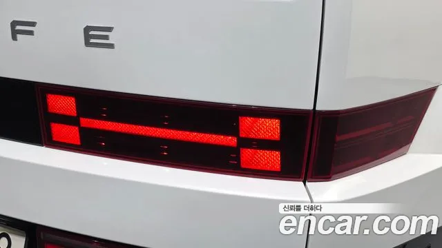 Hyundai Santa Fe MX5 — Фото автомобиля 8