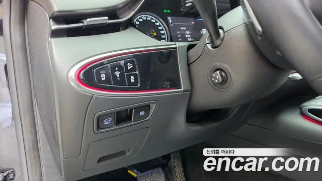 Genesis GV70 — Фото автомобиля 29