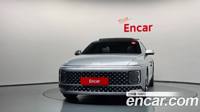Hyundai Grandeur GN7 — Фото автомобиля 3